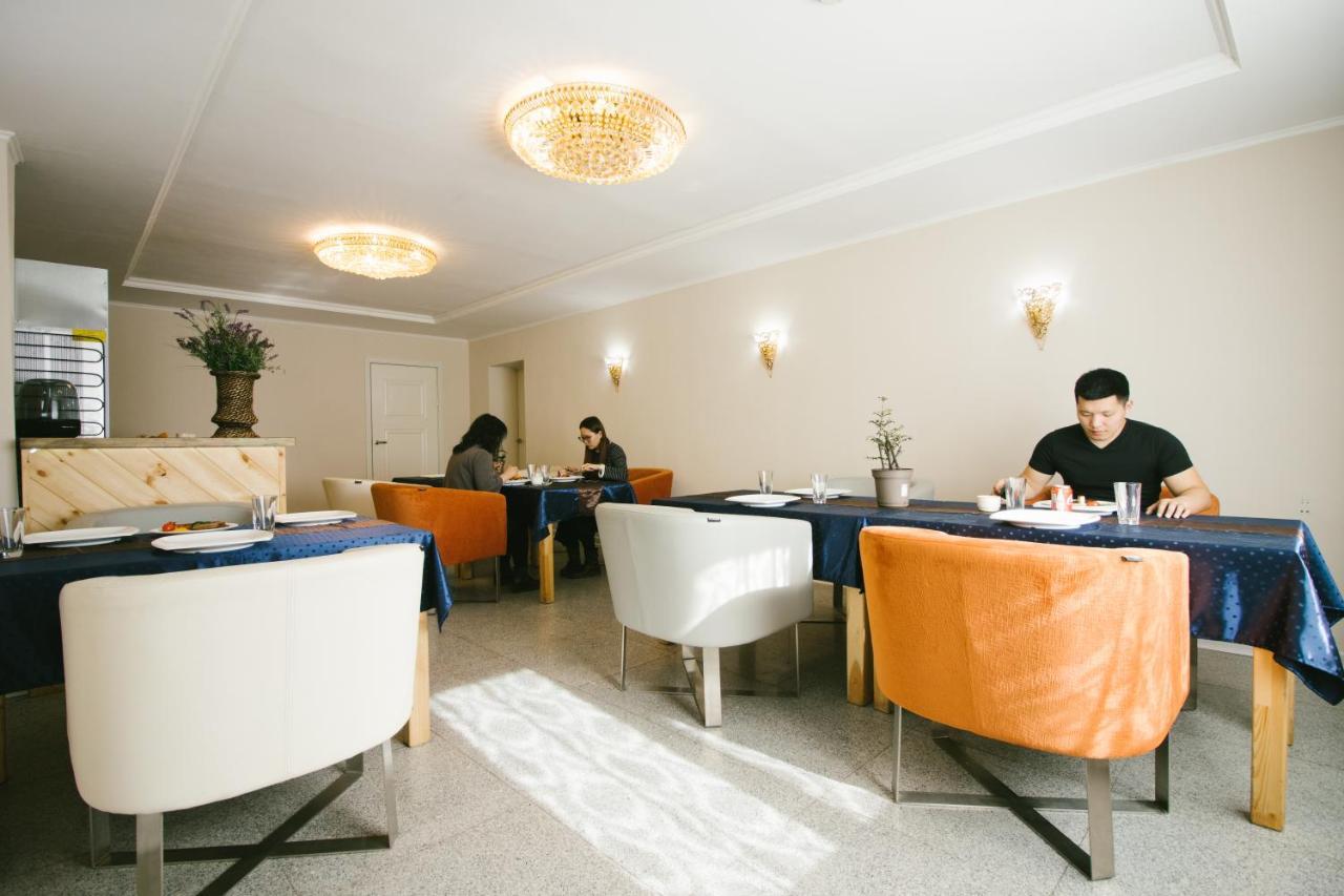 Diplomat Noble Hotel Ulaanbaatar Bagian luar foto